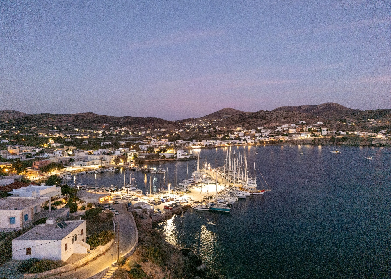 Finikas marina