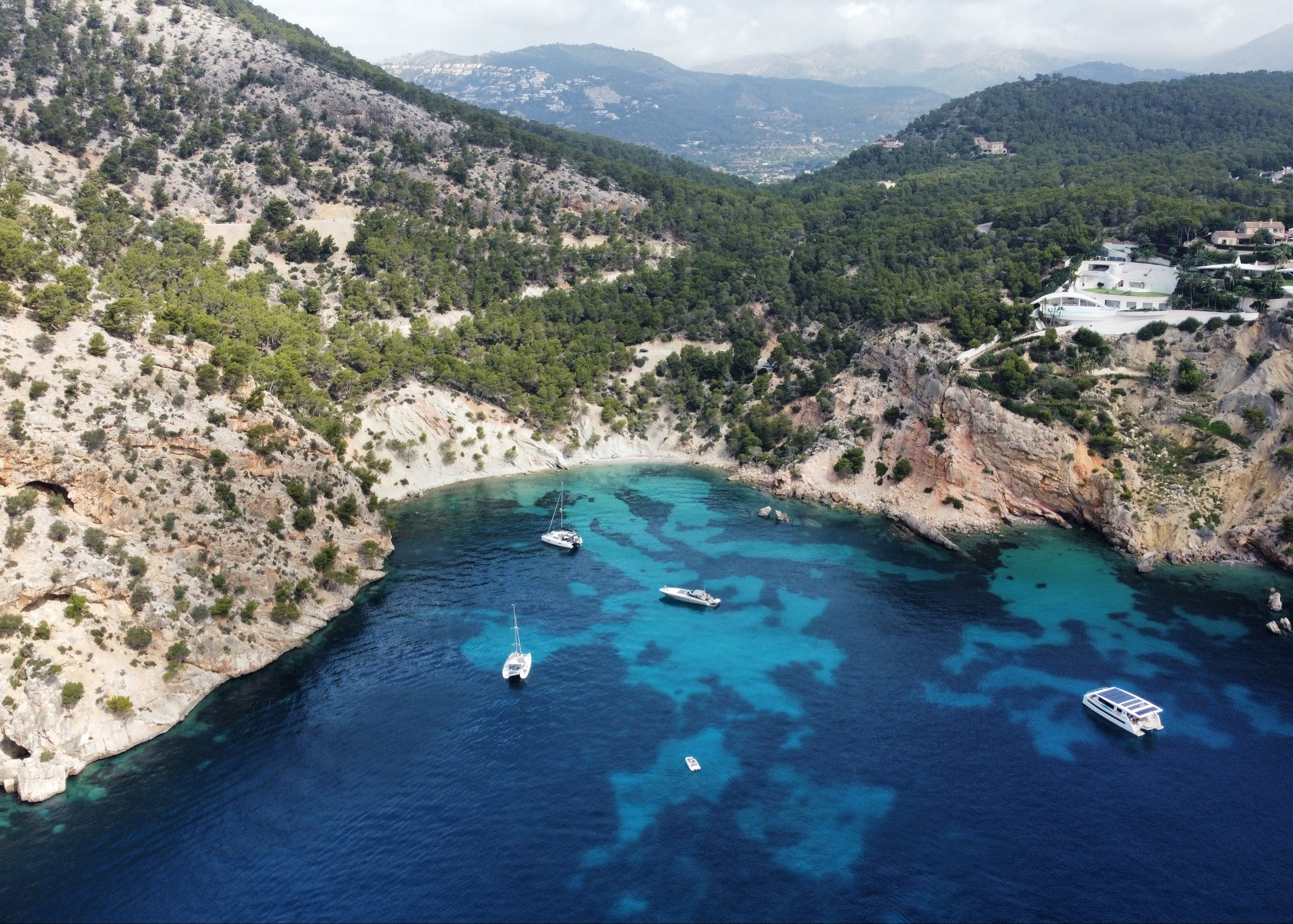 Cala Blanca