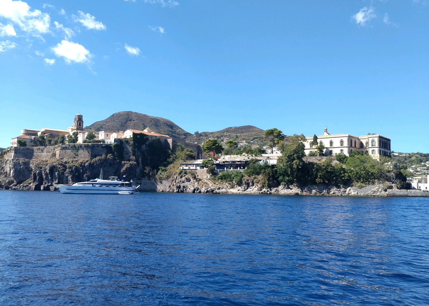 Lipari Service