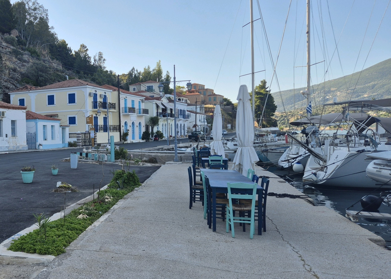 Greek Sails Yatch Charters