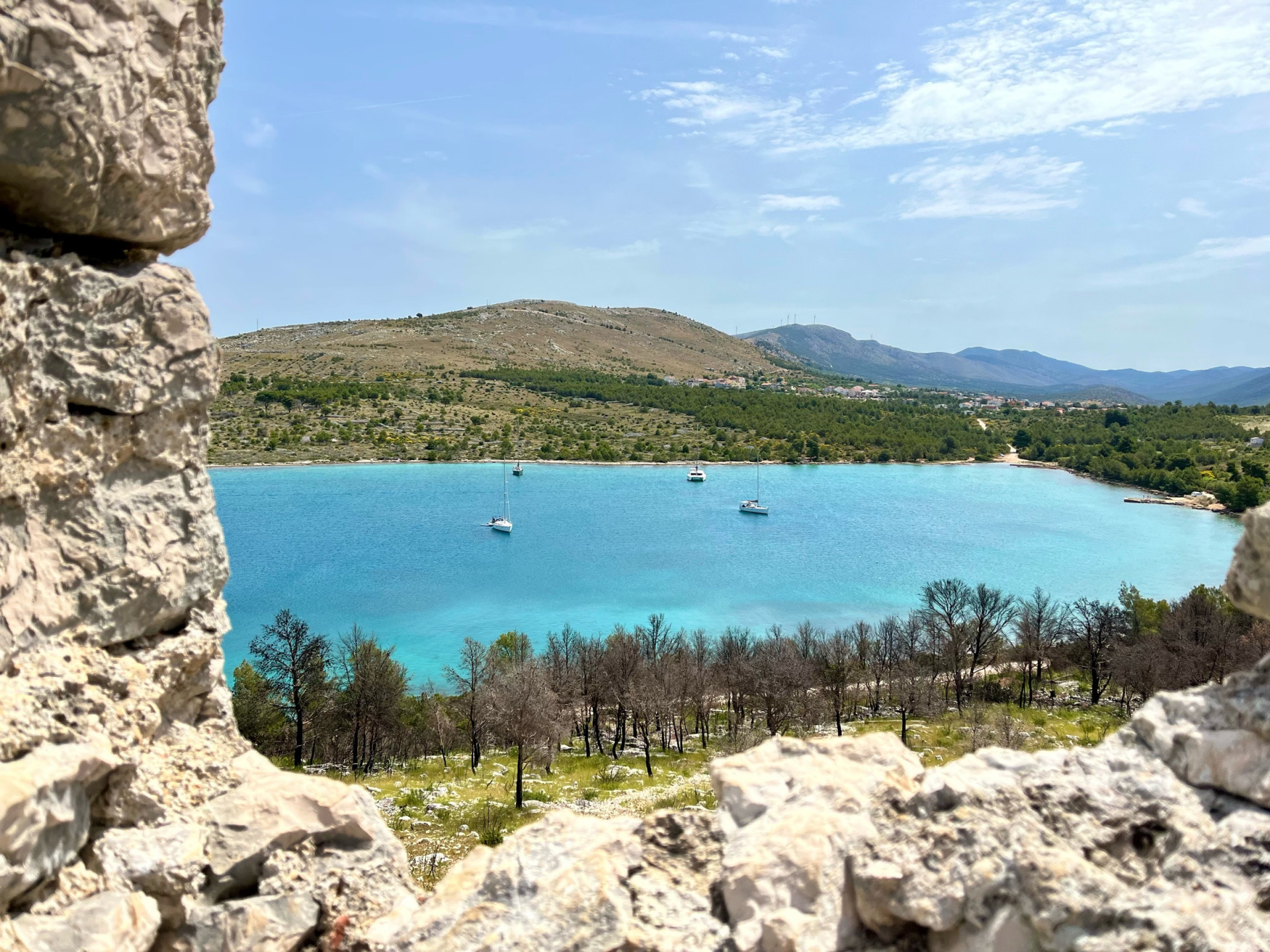 Mirine/ The wall of Ostrica
