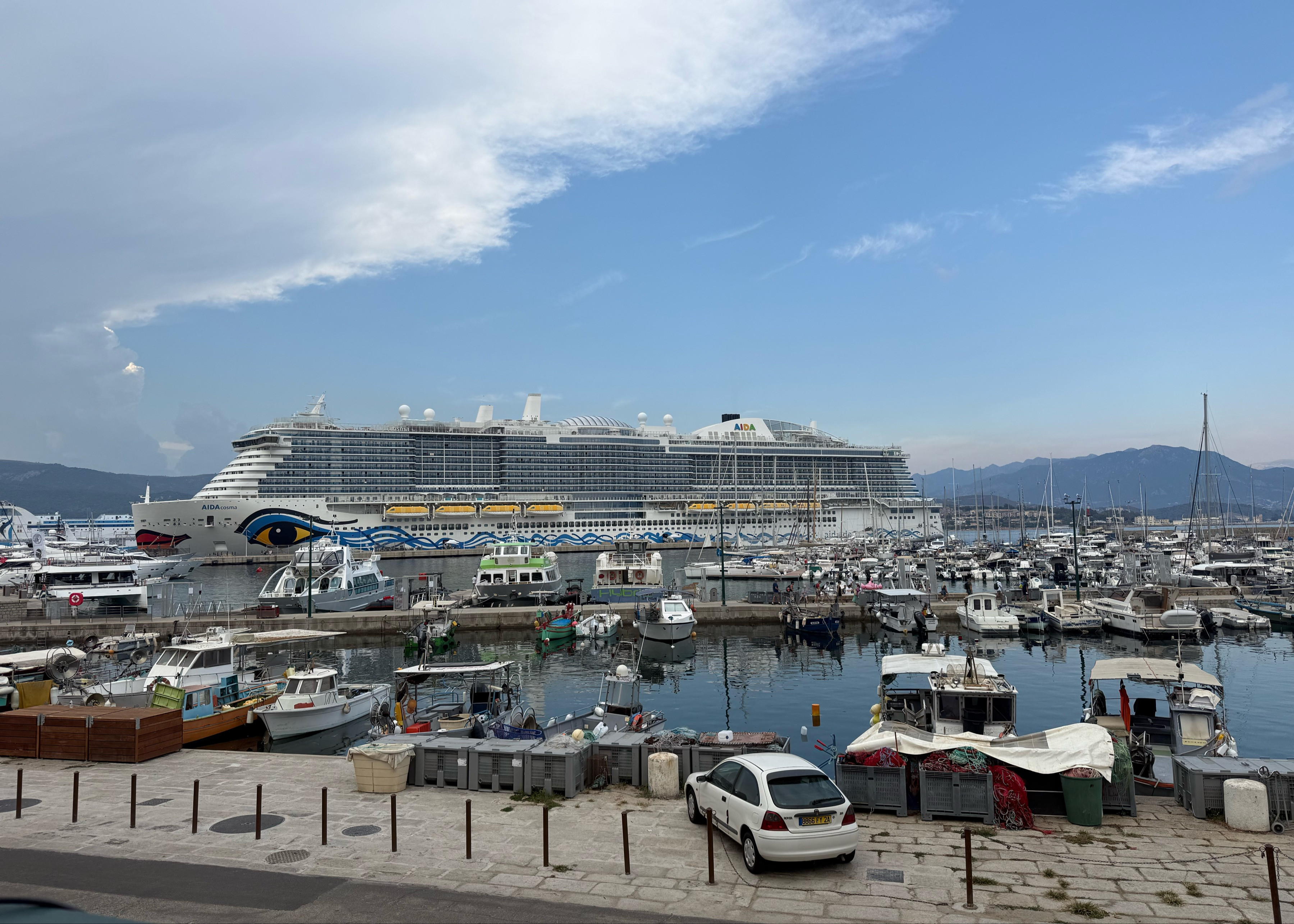 Port Tino Rossi