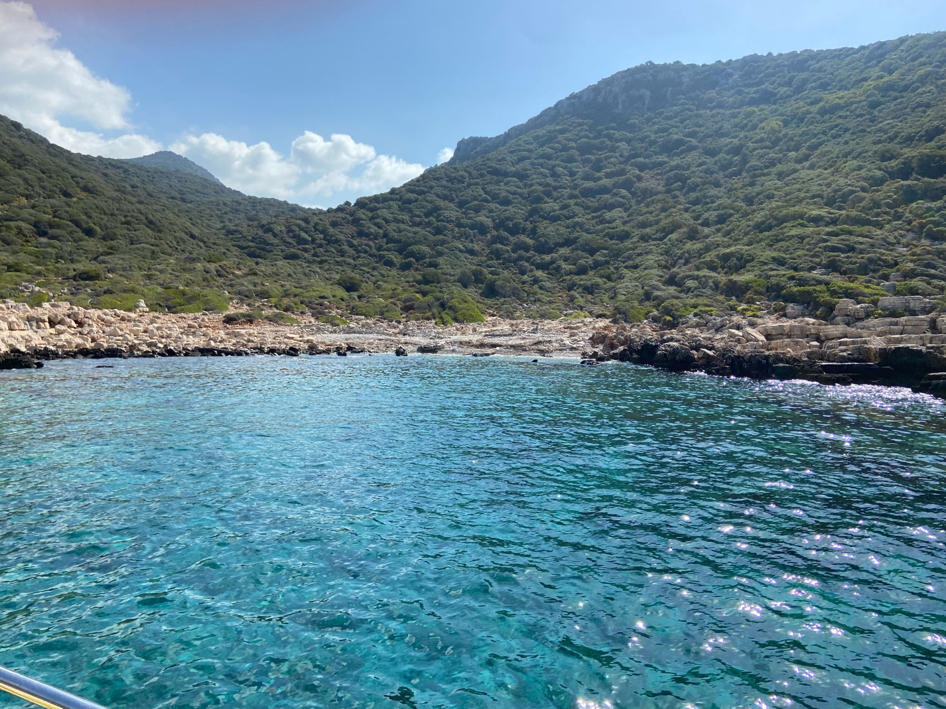 Kholo Bay