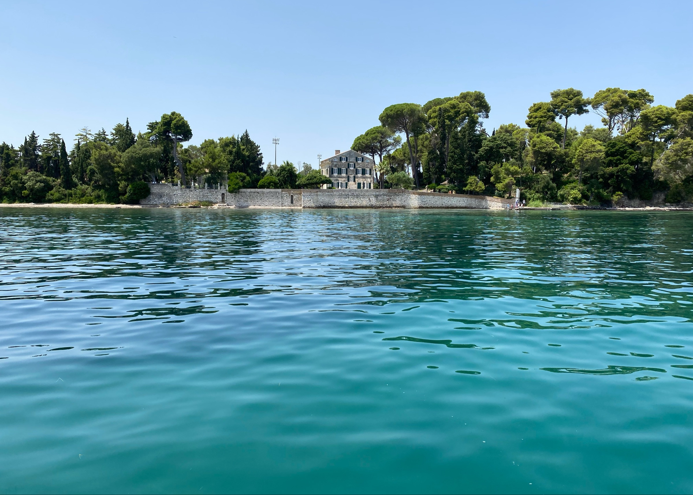 Durrels / Villa Posillipo