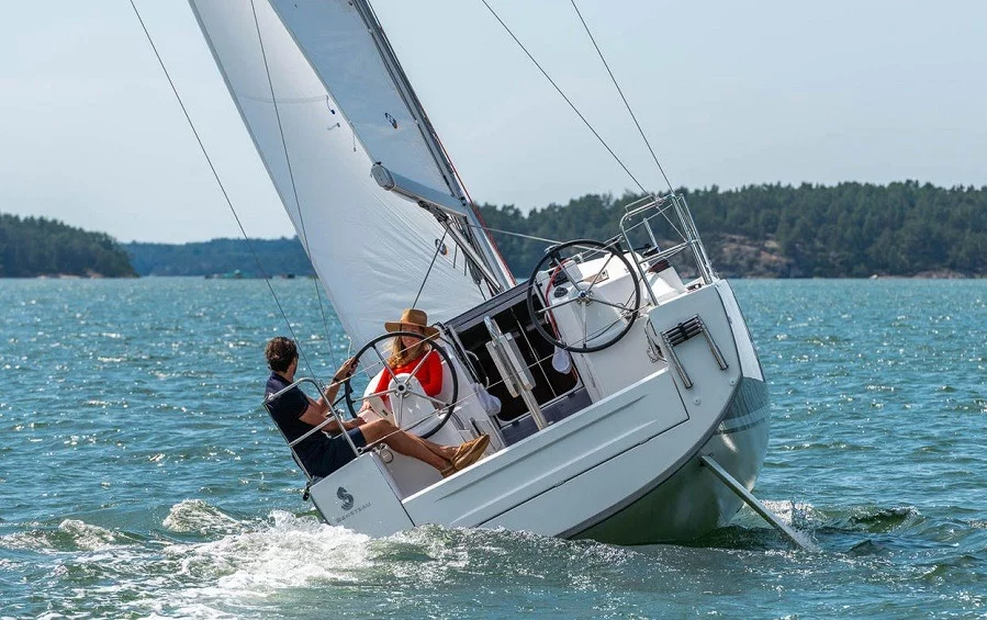 Почему самая маленькая крейсерская яхта Oceanis 30.1 признана лучшей?