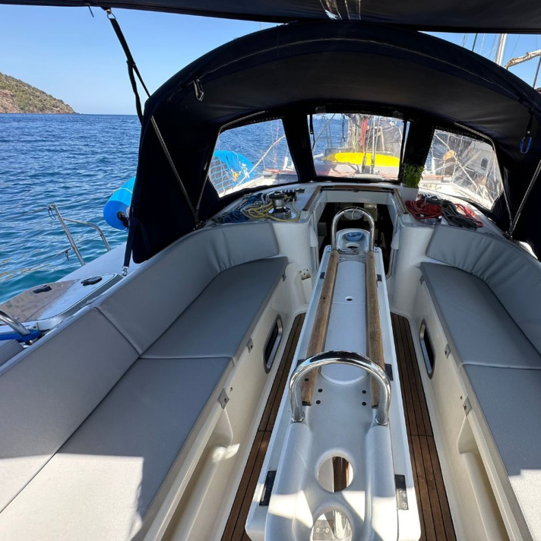 Beneteau 50