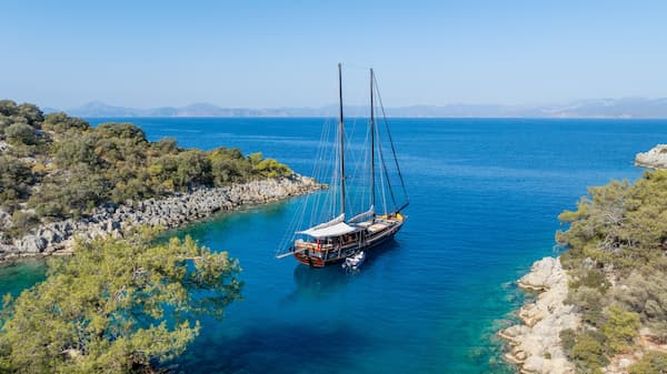 Leisure cruise